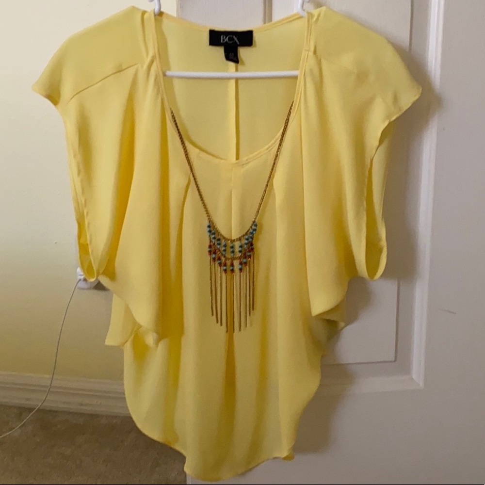 Women’s Ruffle Blouse